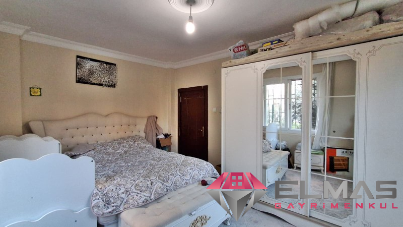 Elmas’tan Akkent’te Merkezi Konumlu Müstakil Tadında Bağımsız 2+1