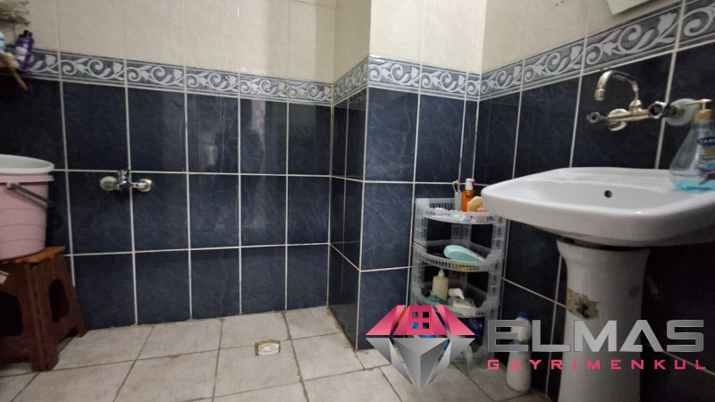 Elmas’tan Akkent’te Merkezi Konumlu Müstakil Tadında Bağımsız 2+1