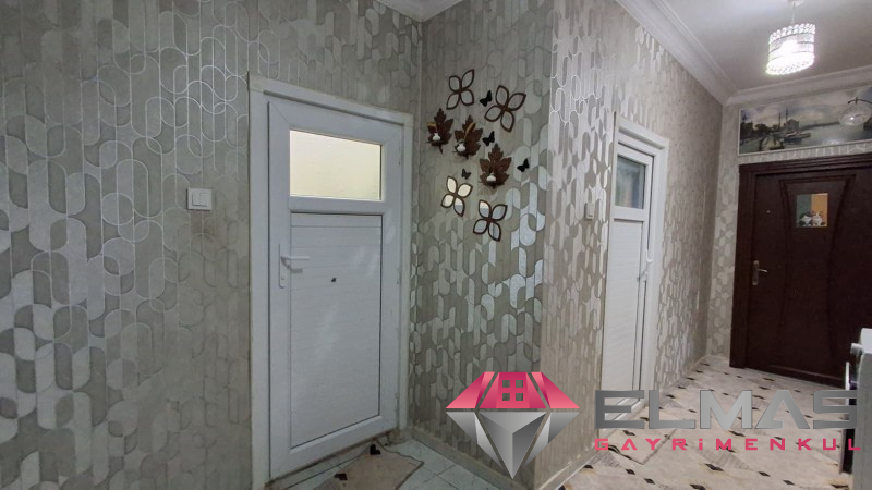 Elmas’tan Akkent’te Merkezi Konumlu Müstakil Tadında Bağımsız 2+1