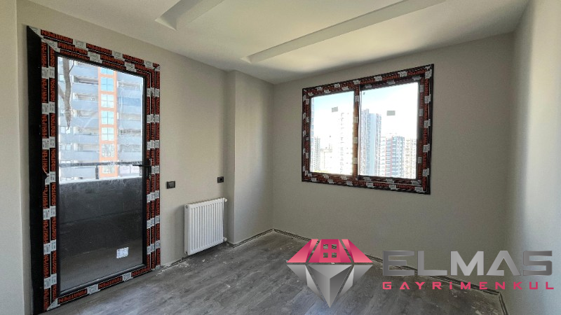 Elmas’tan Akdeniz’de İki Bloklu Site İçi Kaçmaz Sıfır 3+1