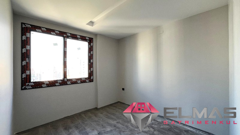 Elmas’tan Akdeniz’de İki Bloklu Site İçi Kaçmaz Sıfır 3+1