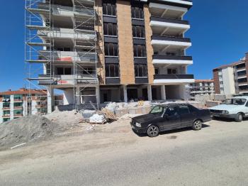 Güvenay - Çorum Kale Mahallesi Lozan Evler Arkası Satılık Sıfır Dükkan Mağaza 