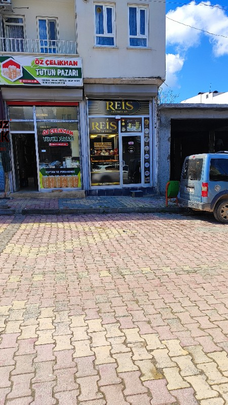ACİL...ACİL...ACİL... KAHTA ESKİ ÇARŞI DA SATILIK 14 m² DÜKKAN
