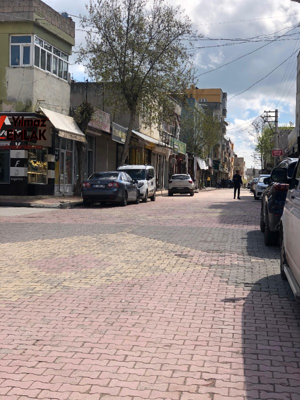 ACİL...ACİL...ACİL... KAHTA ESKİ ÇARŞI DA SATILIK 14 m² DÜKKAN
