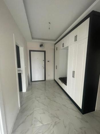 AFYON ÜÇOK EMLAKTAN SÜLÜN DE ANA YOL ÜZERİ  SATILIK  ARAKAT 3+1 ASANSÖRLÜ LÜX GENİŞ DAİRE