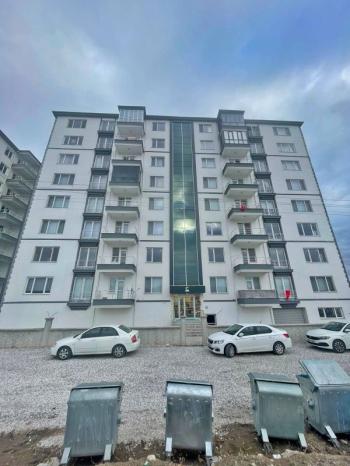 AFYON ÜÇOK EMLAKTAN SÜLÜN DE ANA YOL ÜZERİ  SATILIK  ARAKAT 3+1 ASANSÖRLÜ LÜX GENİŞ DAİRE