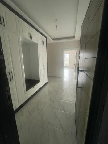 AFYON ÜÇOK EMLAKTAN SÜLÜN DE ANA YOL ÜZERİ  SATILIK  ARAKAT 3+1 ASANSÖRLÜ LÜX GENİŞ DAİRE