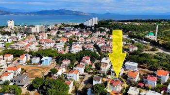 Altınkum Yeşilkent Sitesinde Satılık Müstakil Girişli Tripleks Villa