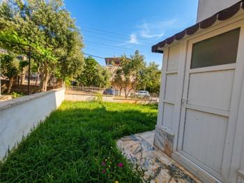 Altınkum Nazlım Sitesi Satılık Köşe Villa