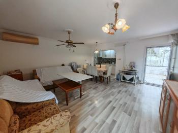 Altınkum Nazlım Sitesi Satılık Köşe Villa