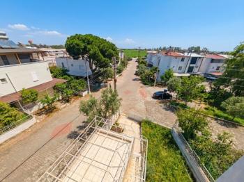 Altınkum Nazlım Sitesi Satılık Köşe Villa