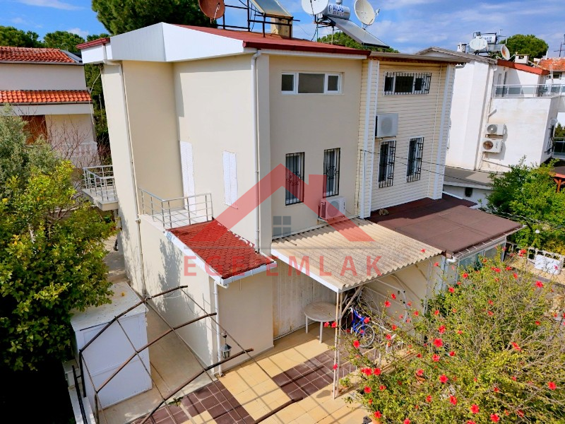 Altınkum Yeşilkent Sitesinde Satılık Müstakil Girişli Tripleks Villa