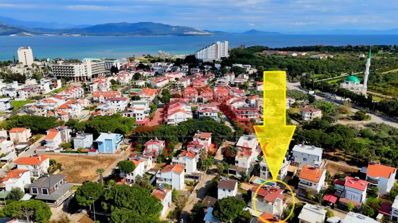 Altınkum Yeşilkent Sitesinde Satılık Müstakil Girişli Tripleks Villa