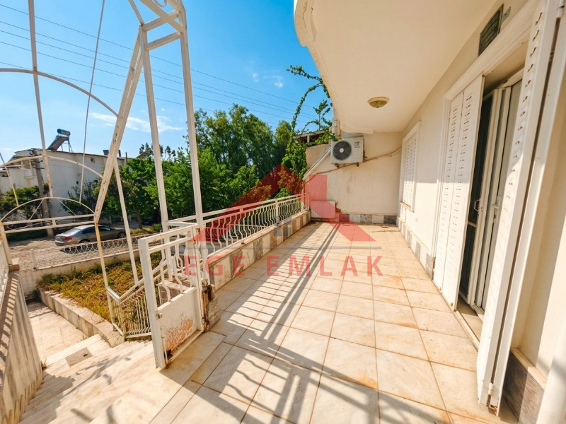 Altınkum Nazlım Sitesi Satılık Köşe Villa