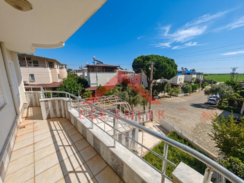 Altınkum Nazlım Sitesi Satılık Köşe Villa