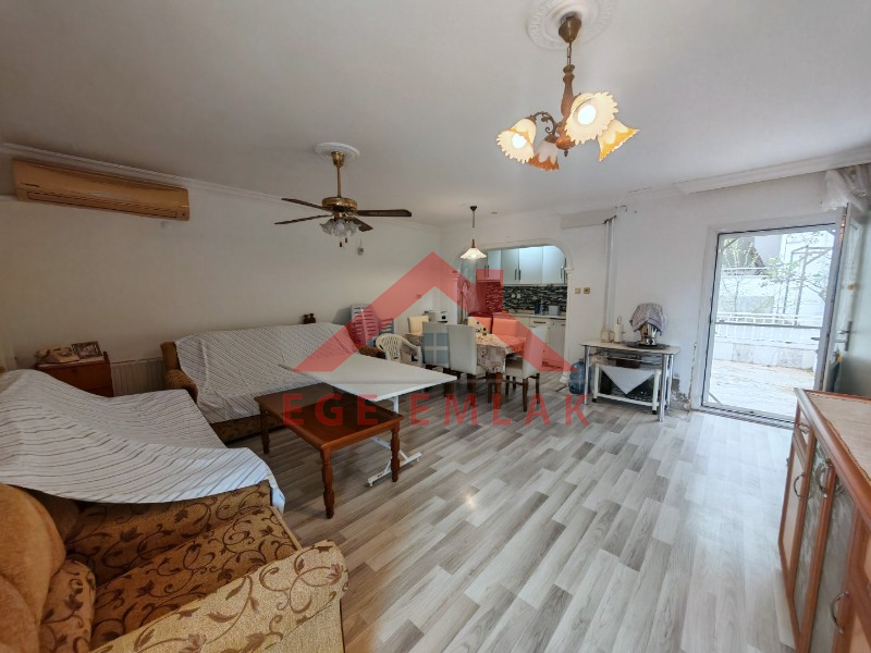 Altınkum Nazlım Sitesi Satılık Köşe Villa