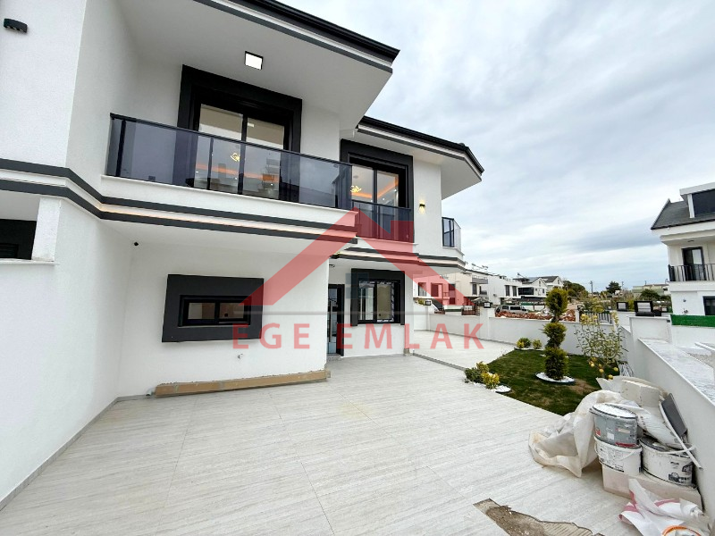 Didim'de Satılık 3+1 Sıfır Villa