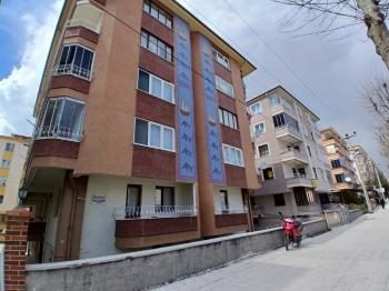 GÜVENAY - ÇORUM BUHARAEVLER CADDESİ ÜZERİ SATILIK 4+1 LÜKS DAİRE
