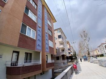 GÜVENAY - ÇORUM BUHARAEVLER CADDESİ ÜZERİ SATILIK 4+1 LÜKS DAİRE