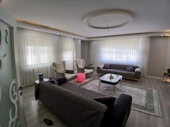 GÜVENAY - ÇORUM BUHARAEVLER CADDESİ ÜZERİ SATILIK 4+1 LÜKS DAİRE