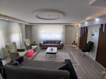 GÜVENAY - ÇORUM BUHARAEVLER CADDESİ ÜZERİ SATILIK 4+1 LÜKS DAİRE