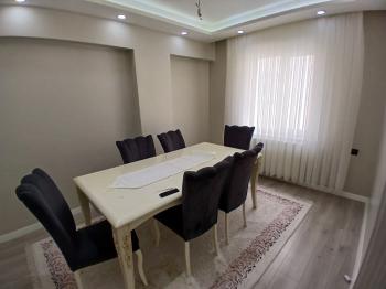 GÜVENAY - ÇORUM BUHARAEVLER CADDESİ ÜZERİ SATILIK 4+1 LÜKS DAİRE