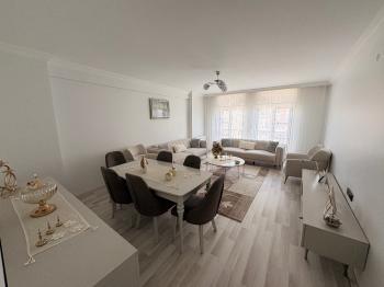 GÜVENAY - ÇORUM ÜÇTUTLAR  MAH. ADLİYE KARŞISI SATILIK 3+1 DAİRE