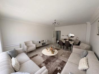 GÜVENAY - ÇORUM ÜÇTUTLAR  MAH. ADLİYE KARŞISI SATILIK 3+1 DAİRE