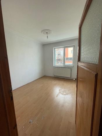 GÜVENAY - ÇORUM  ULUKAVAK MAH. TEKCEVİZDE 3+1 SATILIK DAİRE