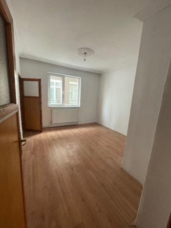 GÜVENAY - ÇORUM  ULUKAVAK MAH. TEKCEVİZDE 3+1 SATILIK DAİRE