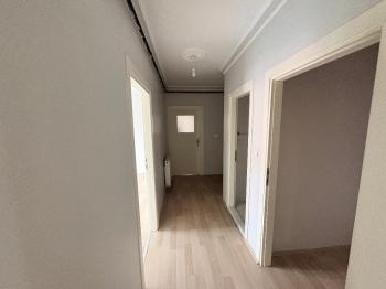 GÜVENAY -  ÇORUM YAVRUTURNA MAH.EMEK CADDESİ ÜZERİ 4+1 KİRALIK FIRSAT DAİRE