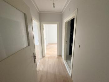 GÜVENAY -  ÇORUM YAVRUTURNA MAH.EMEK CADDESİ ÜZERİ 4+1 KİRALIK FIRSAT DAİRE