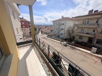 GÜVENAY -  ÇORUM  BAHÇELİEVLER AŞIK MAHSUNİ ŞERİF PARKI CİVARI KİRALIK 2+1