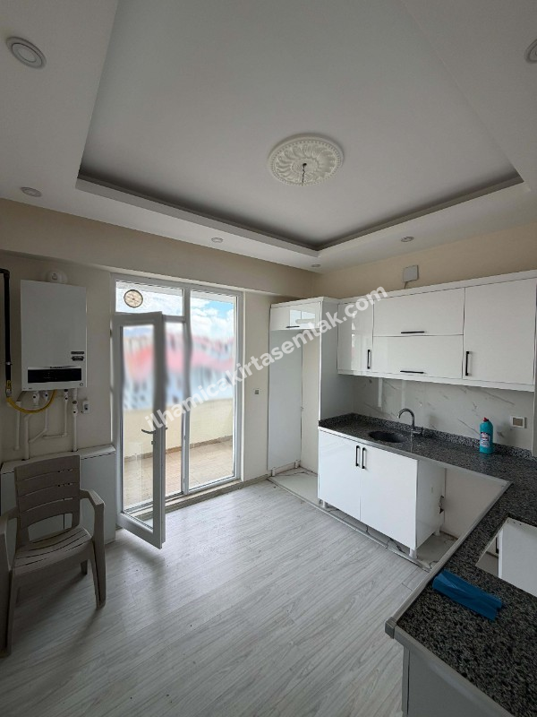 VAN AVM'YE YAKIN KİRALIK 3+1 DAİRE