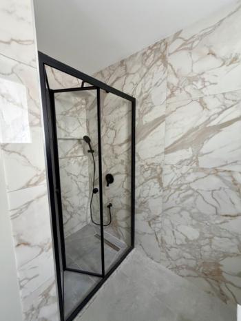 Lefkoşa Gönyeli'de Türk Tapulu, 4 Yatak odalı, Modern Tasarım Satılık Villa