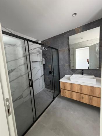 KKTC Girne Boğaz Bölgesinde Şıklığı ve Konforu Sunan 4+1 Satılık Türk Tapulu Yeni Villa