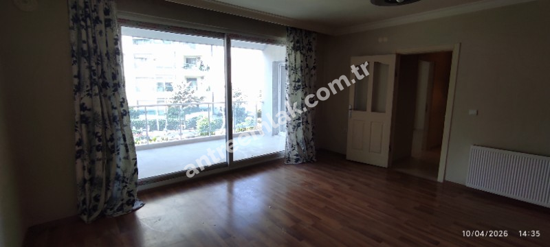 Antre Emlak'tan Kiralık Balçova Teleferik Mahallesinde Site İçi Jeotermalli 3+1 Daire