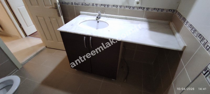 Antre Emlak'tan Kiralık Balçova Teleferik Mahallesinde Site İçi Jeotermalli 3+1 Daire