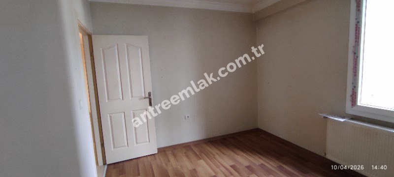 Antre Emlak'tan Kiralık Balçova Teleferik Mahallesinde Site İçi Jeotermalli 3+1 Daire