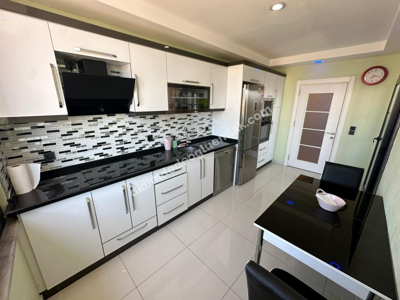 DİDİM ALTINKUMDA DENİZE 500MT. FUL EŞYALI 4+1 DUBLEKS DAİRE