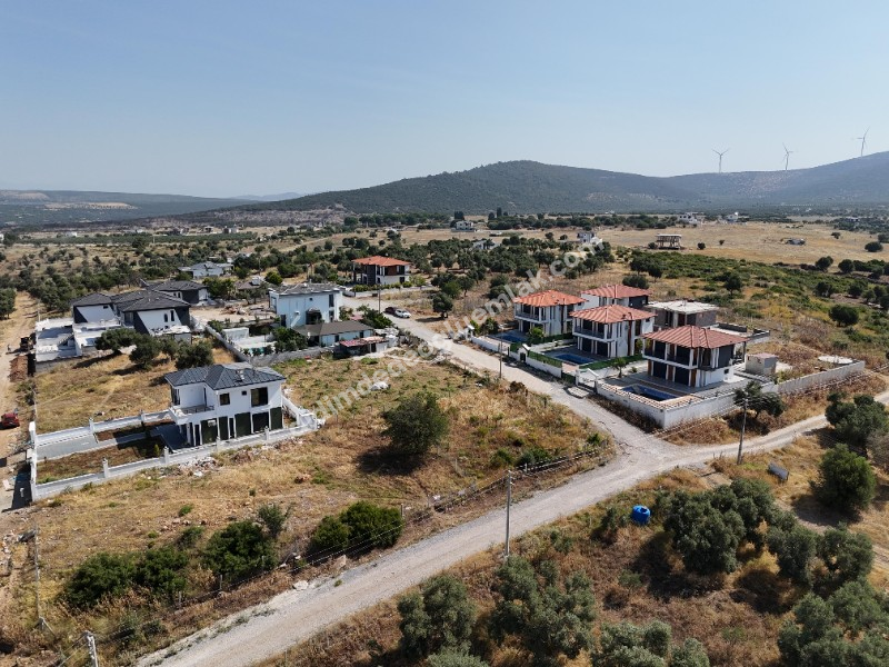 DİDİM ZÜMRÜTTEPEDE SATILIK KÖŞE BAŞI 485M2 ARSA
