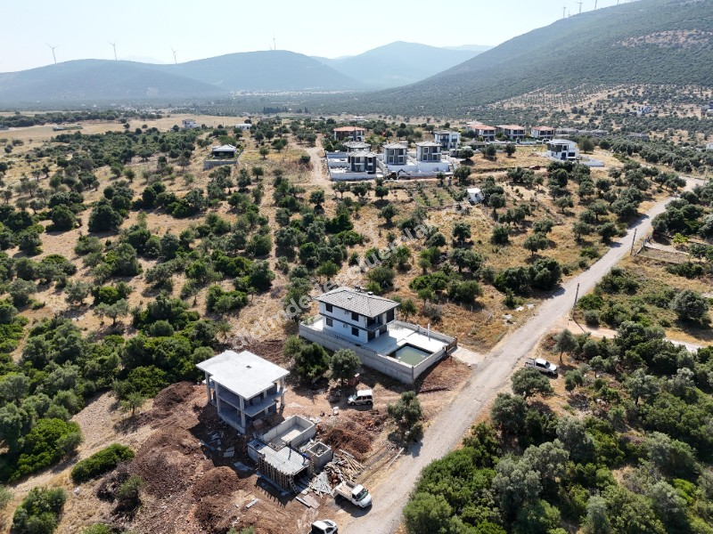 DİDİM ZÜMRÜTTEPEDE SATILIK KÖŞE BAŞI 485M2 ARSA