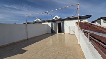 YENİ MAHALLE’DE SİTE İÇERİSİNDE 4+1 ÇATI DUBLEKS DAİRE FIRSATI!!!