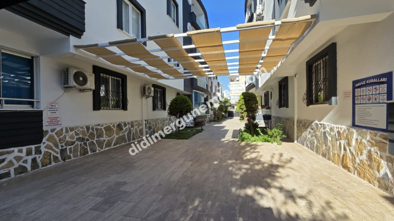 YENİ MAHALLE’DE SİTE İÇERİSİNDE 4+1 ÇATI DUBLEKS DAİRE FIRSATI!!!