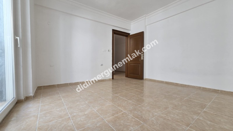 YENİ MAHALLE’DE SİTE İÇERİSİNDE 4+1 ÇATI DUBLEKS DAİRE FIRSATI!!!