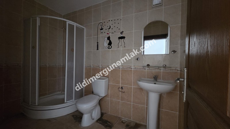 YENİ MAHALLE’DE SİTE İÇERİSİNDE 4+1 ÇATI DUBLEKS DAİRE FIRSATI!!!