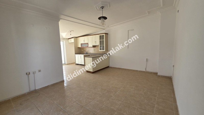 YENİ MAHALLE’DE SİTE İÇERİSİNDE 4+1 ÇATI DUBLEKS DAİRE FIRSATI!!!