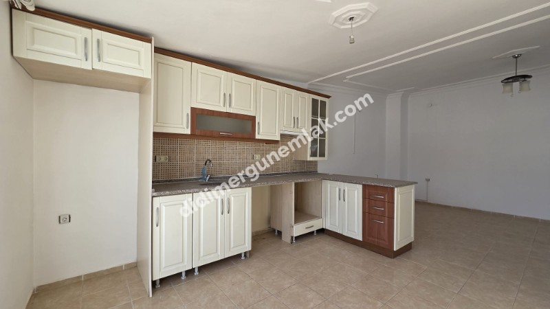 YENİ MAHALLE’DE SİTE İÇERİSİNDE 4+1 ÇATI DUBLEKS DAİRE FIRSATI!!!