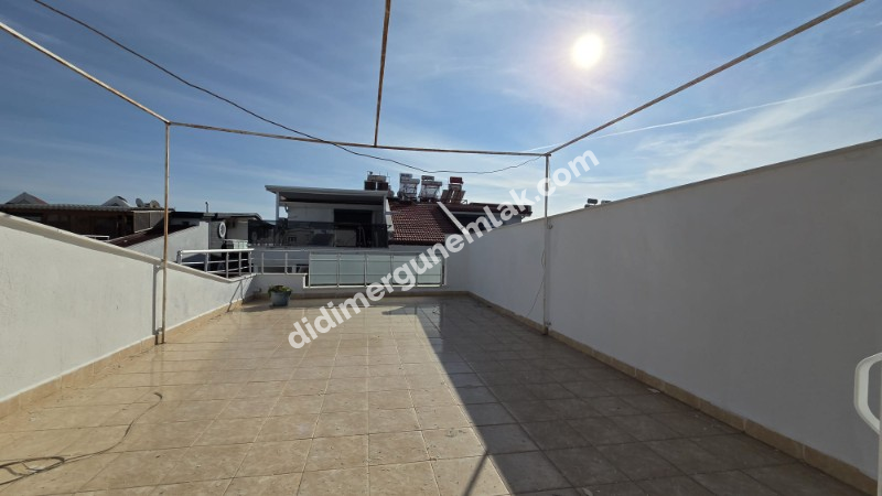 YENİ MAHALLE’DE SİTE İÇERİSİNDE 4+1 ÇATI DUBLEKS DAİRE FIRSATI!!!