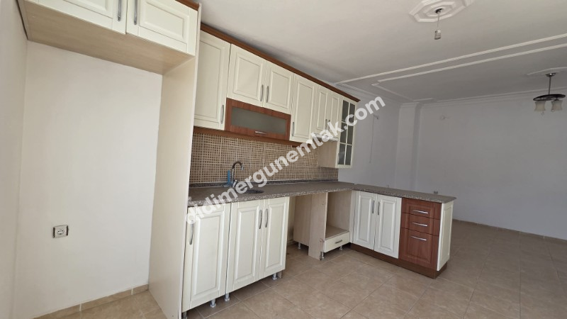 YENİ MAHALLE’DE SİTE İÇERİSİNDE 4+1 ÇATI DUBLEKS DAİRE FIRSATI!!!